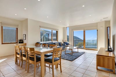 /international/au/central-pe-4-schuss-street-falls-creek-vic-148410468/