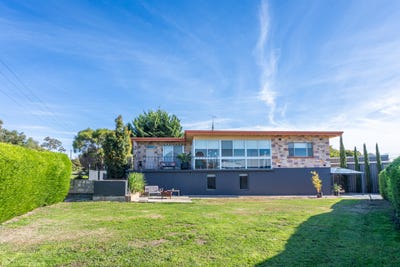/international/au/21-porter-street-naracoorte-sa-151456660/
