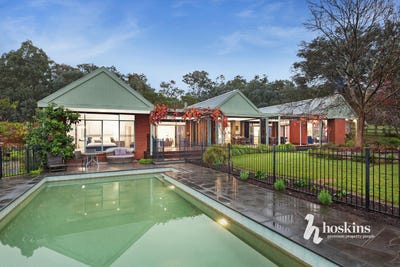 /international/au/14-16-reserve-road-wonga-park-vic-151360652/