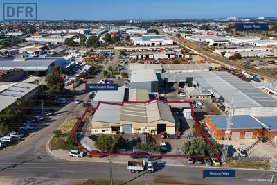 /international/au/10-howson-way-bibra-lake-wa-505120556/