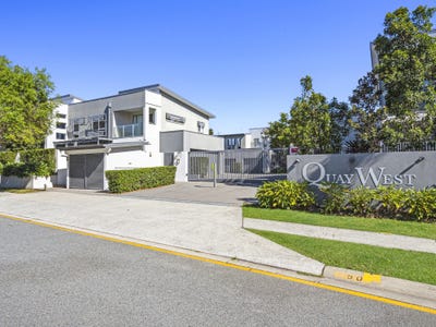 /international/au/3-50-compass-drive-biggera-waters-qld-151159060/