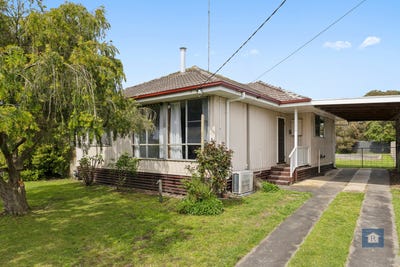 /international/au/9-howey-court-colac-vic-152607788/