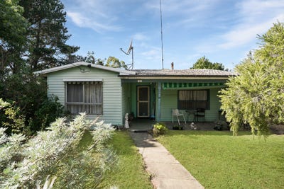 /international/au/38-36-high-street-pyalong-vic-150726116/