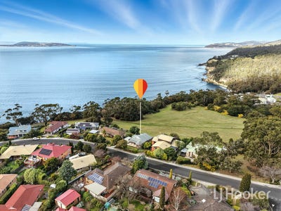 /international/au/81-suncoast-drive-blackmans-bay-tas-148688144/
