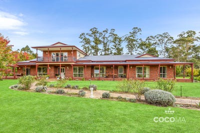 /international/au/29-adam-view-court-tanjil-south-vic-150954512/