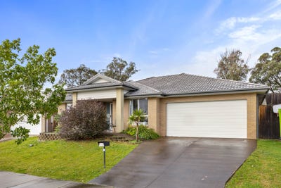 /international/au/15-holland-circuit-gillieston-heights-nsw-148442772/