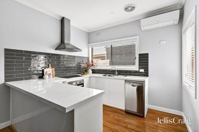 /international/au/57-collins-street-geelong-west-vic-150908388/