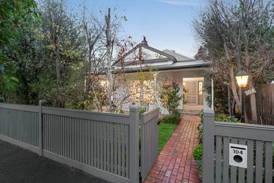 /international/au/104-asling-street-brighton-vic-151320712/