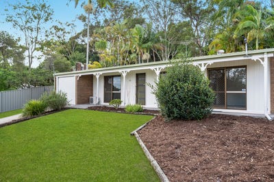 /international/au/12-rholanda-crescent-springwood-qld-150633476/