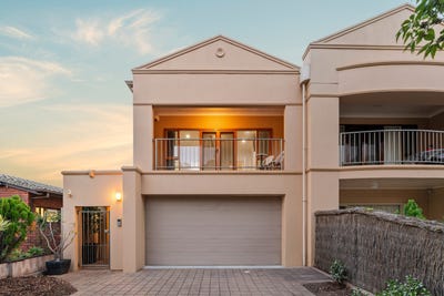 /international/au/7-munro-street-glenelg-north-sa-151179596/