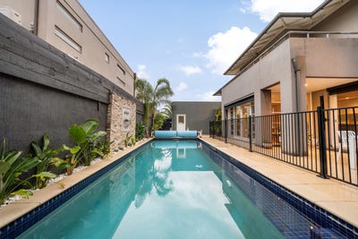 /international/au/33-tyrrell-terrace-waterways-vic-151309448/