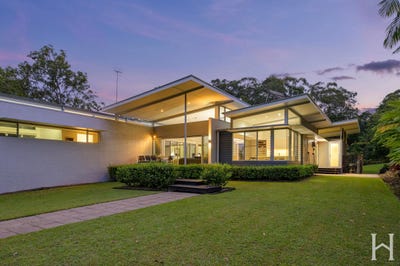 /international/au/88a-wust-road-doonan-qld-152604368/
