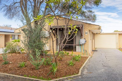 /international/au/43-manley-street-cannington-wa-151371976/