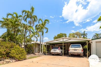 /international/au/21-howe-drive-cable-beach-wa-152470624/