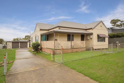 /international/au/19-fifth-street-boolaroo-nsw-151303920/