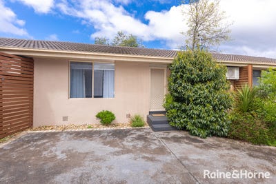 /international/au/2-25-worcester-road-gisborne-vic-152486168/