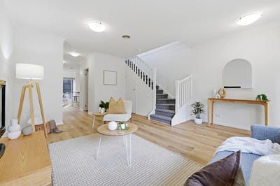/international/au/19-81-97-mitcham-road-donvale-vic-151320052/