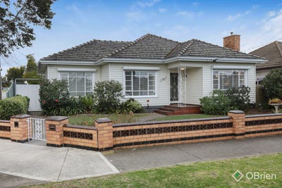 /international/au/10-freeman-street-sunshine-vic-148489156/