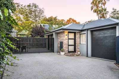 /international/au/10a-onslow-street-fremantle-wa-151310952/