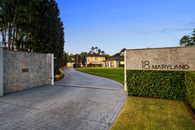 /international/au/18-maryland-avenue-carrara-qld-151383416/