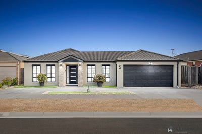 /international/au/5-wing-circuit-tarneit-vic-151345804/