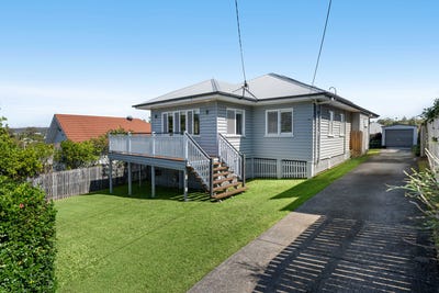 /international/au/106-florence-street-carina-qld-152062844/