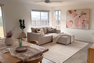 /international/au/36-fitzgerald-circuit-wyreema-qld-151110804/