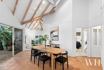 /international/au/27b-bay-road-claremont-wa-150970536/