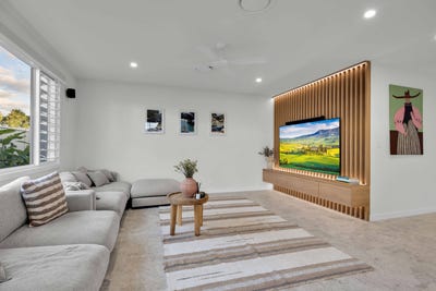 /international/au/11-kookaburra-crescent-bokarina-qld-150750284/