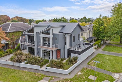 /international/au/500-wendouree-parade-lake-wendouree-vic-150972608/