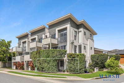 /international/au/4-2-palma-crescent-varsity-lakes-qld-150836420/