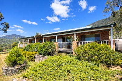 /international/au/2254-ogunbil-road-ogunbil-nsw-700399728/