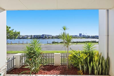 /international/au/16-south-bay-drive-varsity-lakes-qld-151301948/
