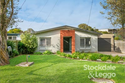 /international/au/11-barkala-street-rye-vic-152366664/