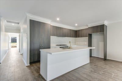 /international/au/41-burton-drive-tahmoor-nsw-148378652/