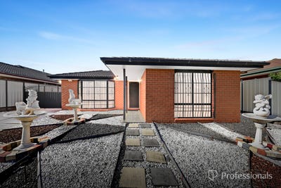 /international/au/62-rossiter-avenue-roxburgh-park-vic-151224596/
