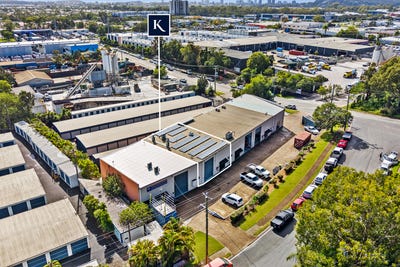/international/au/2-1-bee-court-burleigh-heads-qld-505136320/