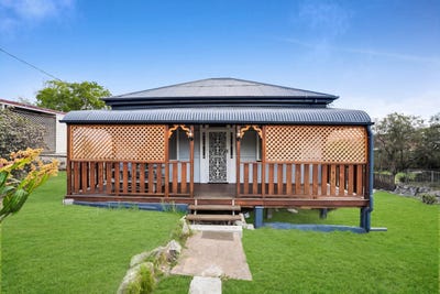 /international/au/8-adam-street-bundamba-qld-152484412/