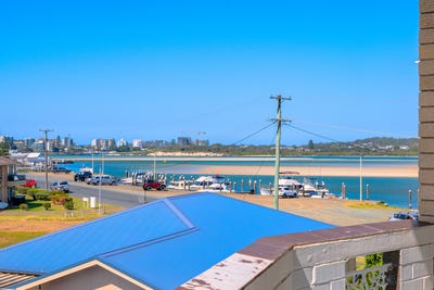 /international/au/7-17-point-road-tuncurry-nsw-152648920/