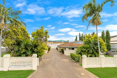/international/au/2-47-49-ford-street-hermit-park-qld-151458916/