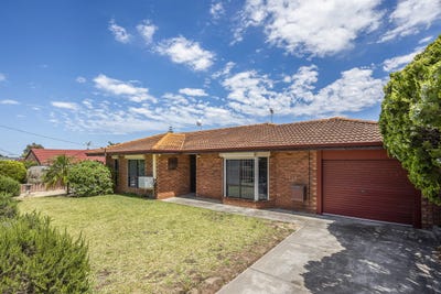 /international/au/3-tallerack-way-forrestfield-wa-151227668/