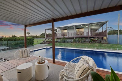 /international/au/19-pugsley-street-walkerston-qld-148541860/