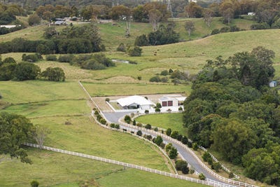 /international/au/53-yvonne-street-highworth-qld-151188536/