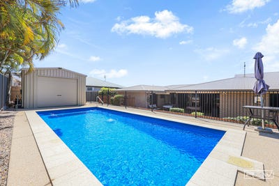 /international/au/14-priors-pocket-pacific-heights-qld-152437428/