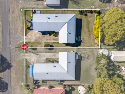 /international/au/2-denning-street-pittsworth-qld-151590944/