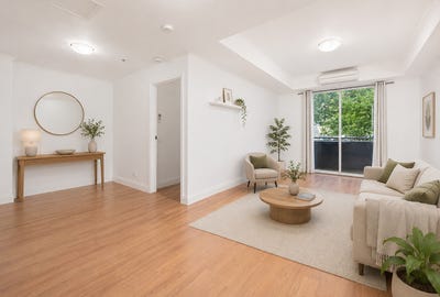 /international/au/10-632-st-kilda-road-melbourne-vic-151210832/