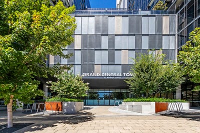 /international/au/819-15-bowes-street-phillip-act-150655852/