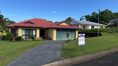 /international/au/32-pease-st-tully-qld-148773784/