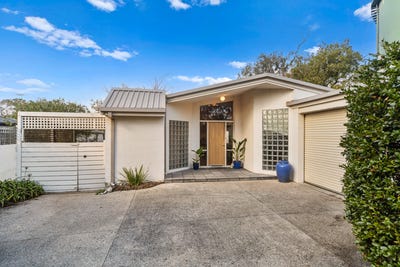 /international/au/60-mountain-view-road-mount-eliza-vic-148510520/
