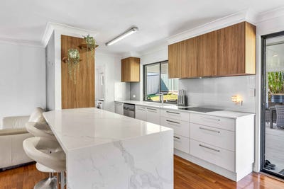/international/au/16-delsia-street-rochedale-south-qld-148778180/?lang=pt